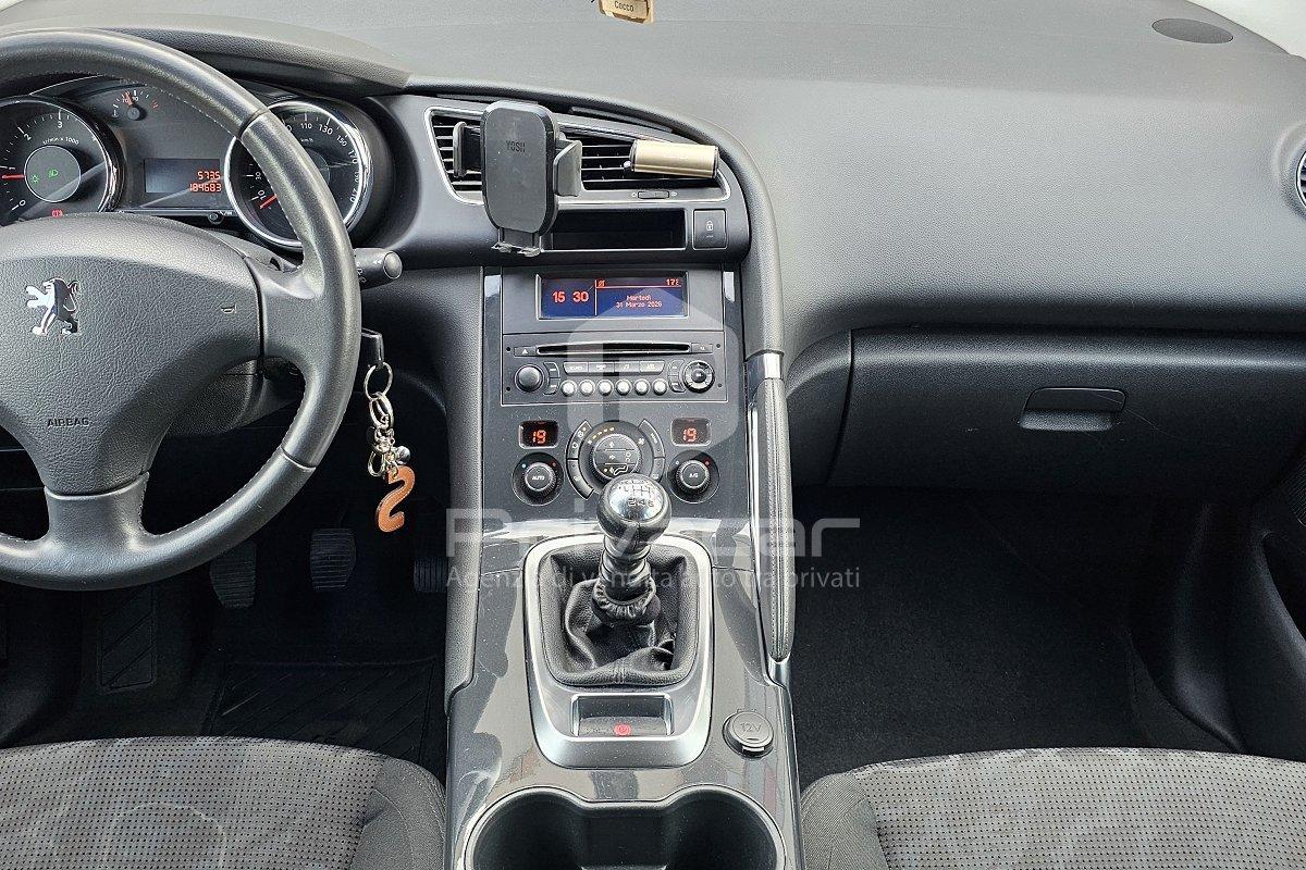 PEUGEOT 3008 2.0 HDi 150CV Active
