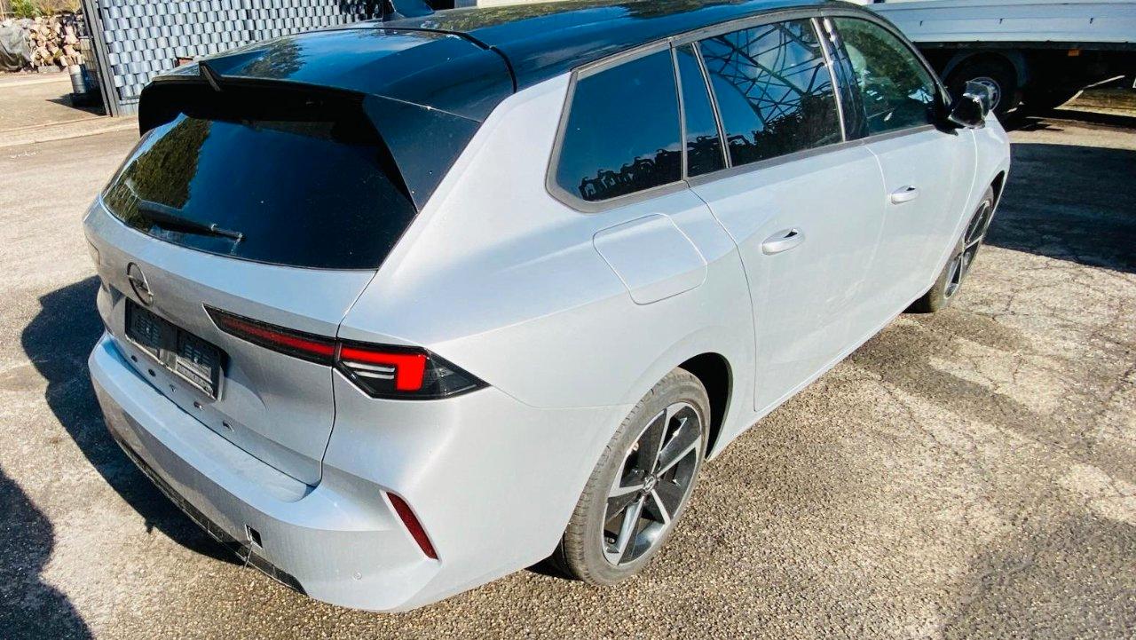 Opel Astra Sports Tourer 1.2 t GS s&s 130cv at8 IN PROMO