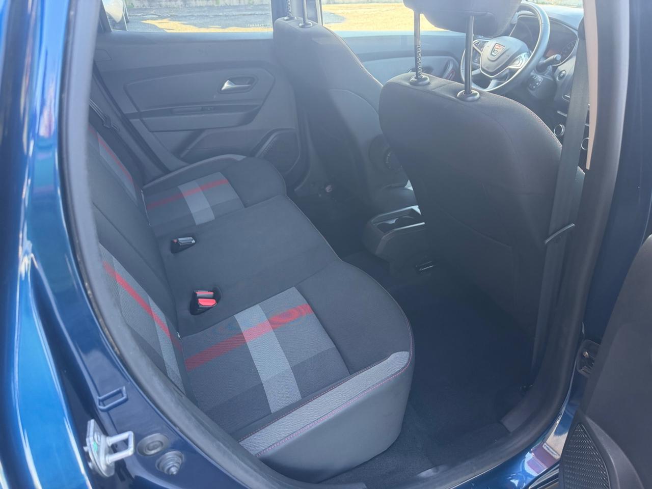 Dacia Duster 1.6 SCe GPL 4x2 Techroad