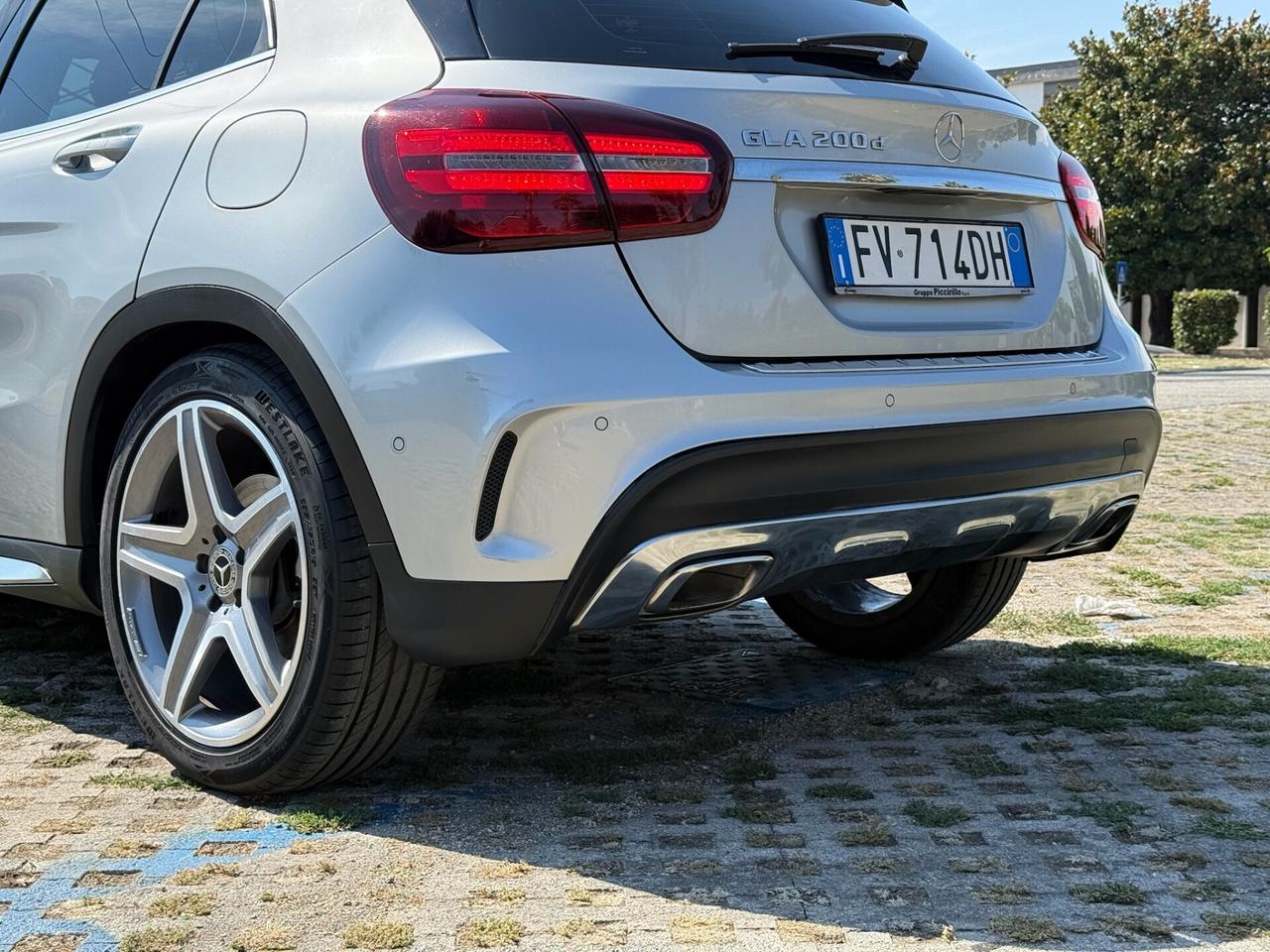 MERCEDES GLA 200d 2017 Premium Exclusive AMG