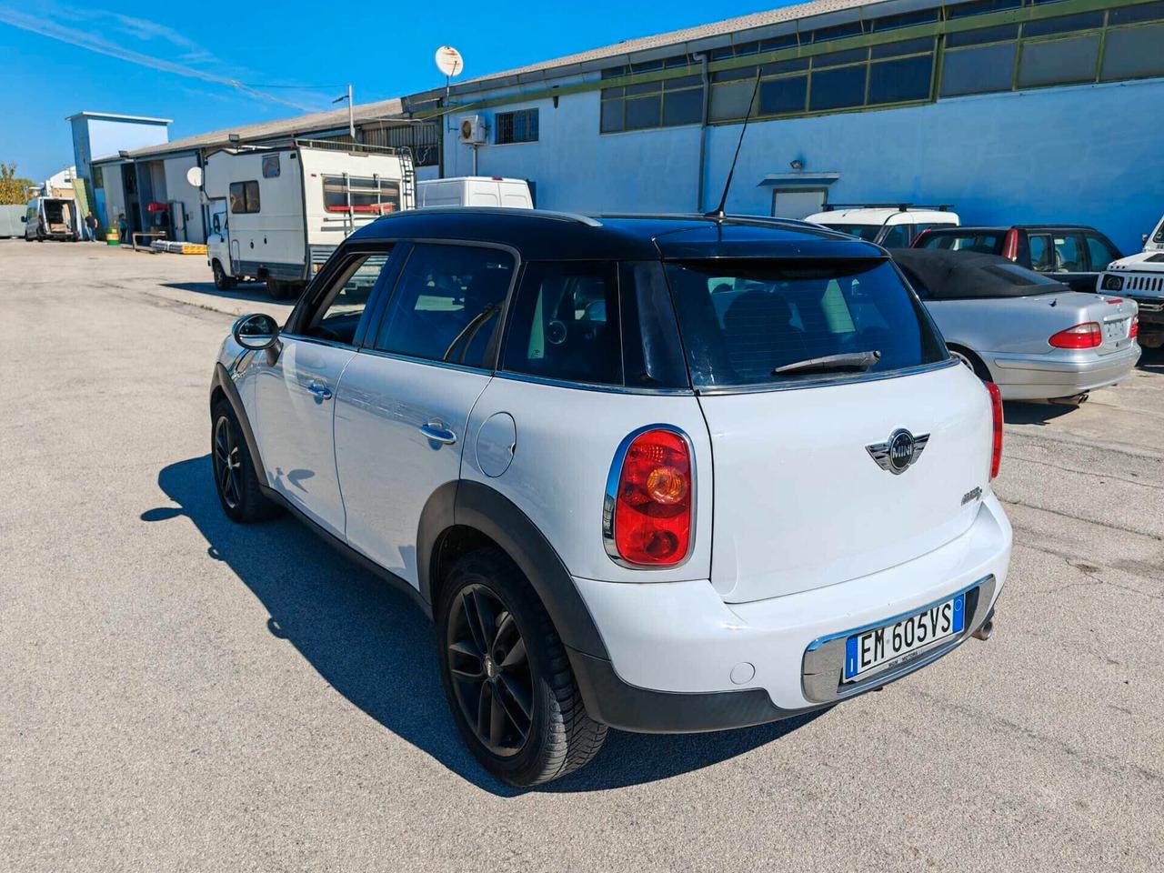 Mini Cooper D Countryman Mini 2.0 Cooper D Countryman Automatica
