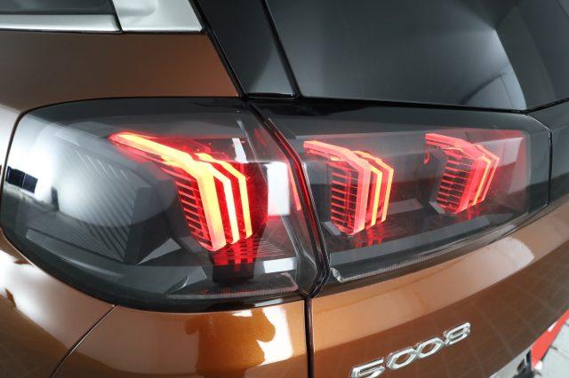 PEUGEOT 5008 5008 BlueHDi 130 S&S EAT8 GT