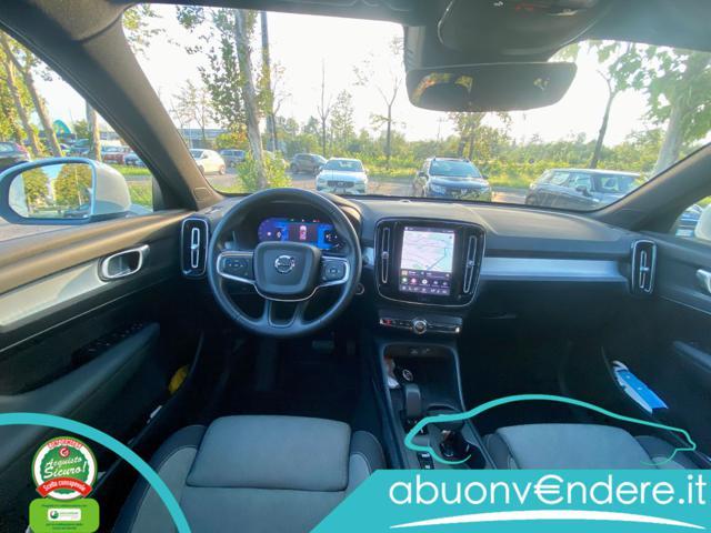 VOLVO XC40 B3 automatico Core