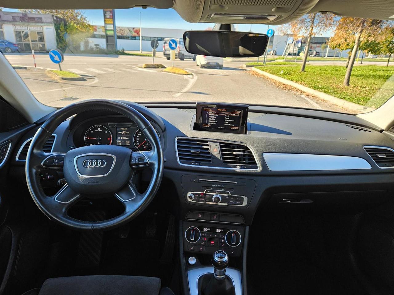 Audi Q3 2.0 TDI 150 CV Design/UNICOPROPRIETARIO