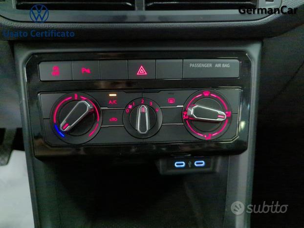Volkswagen T-Cross 1.0 tsi style 110cv
