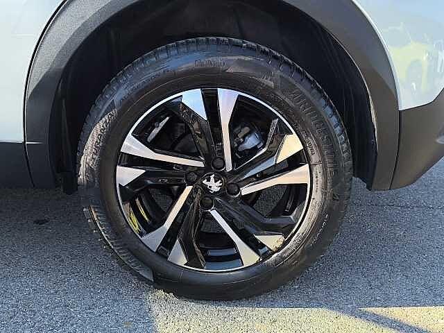 Peugeot 2008 PureTech 100 S&S Allure