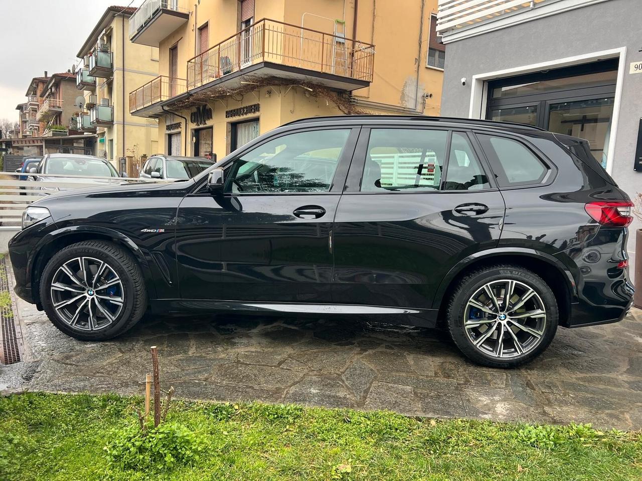 BMW X5 XDRIVE 25D MSPORT