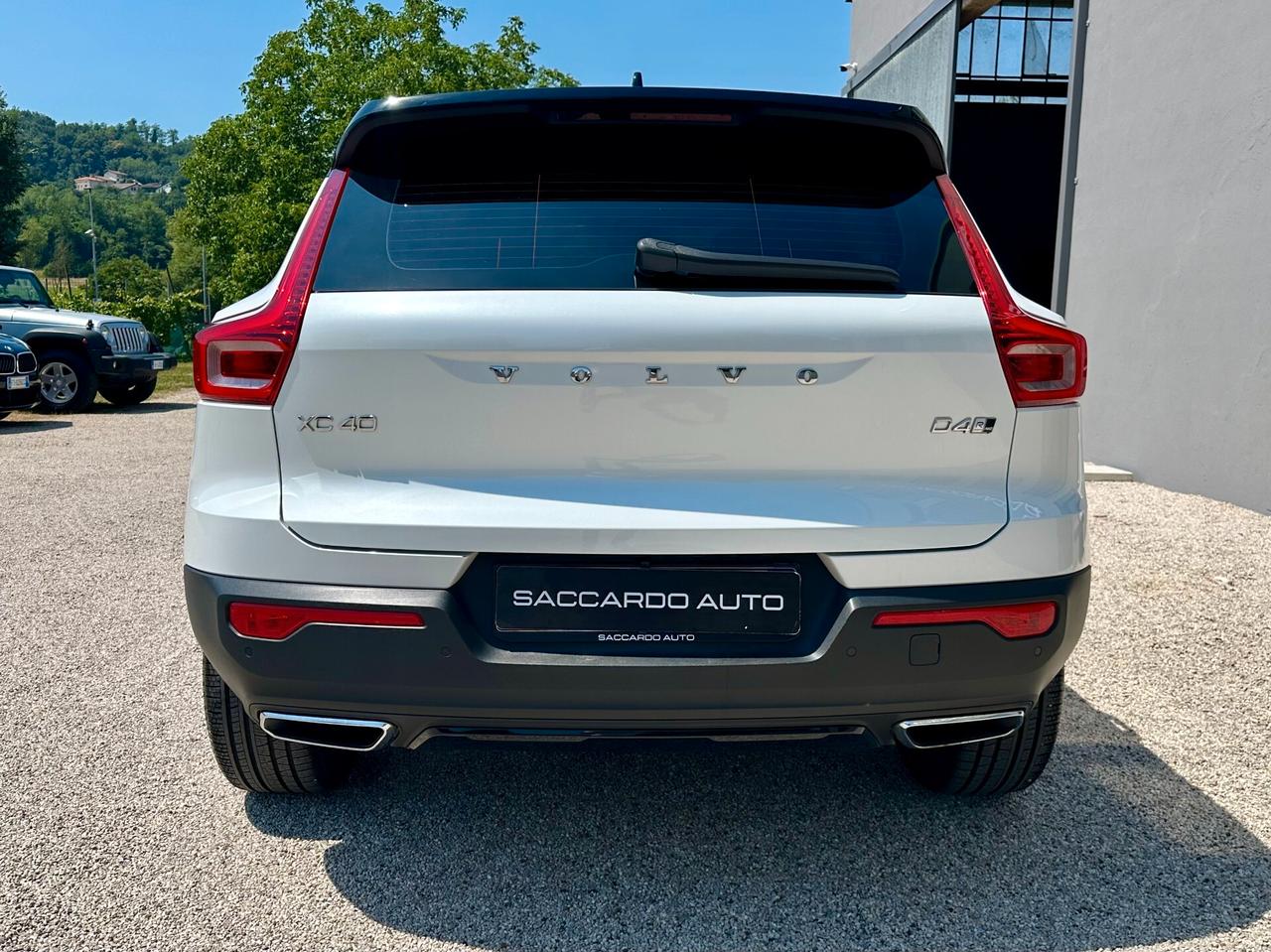 Volvo XC40 2.0 D4 R-Design 190cv AWD | PREZZO PROMO