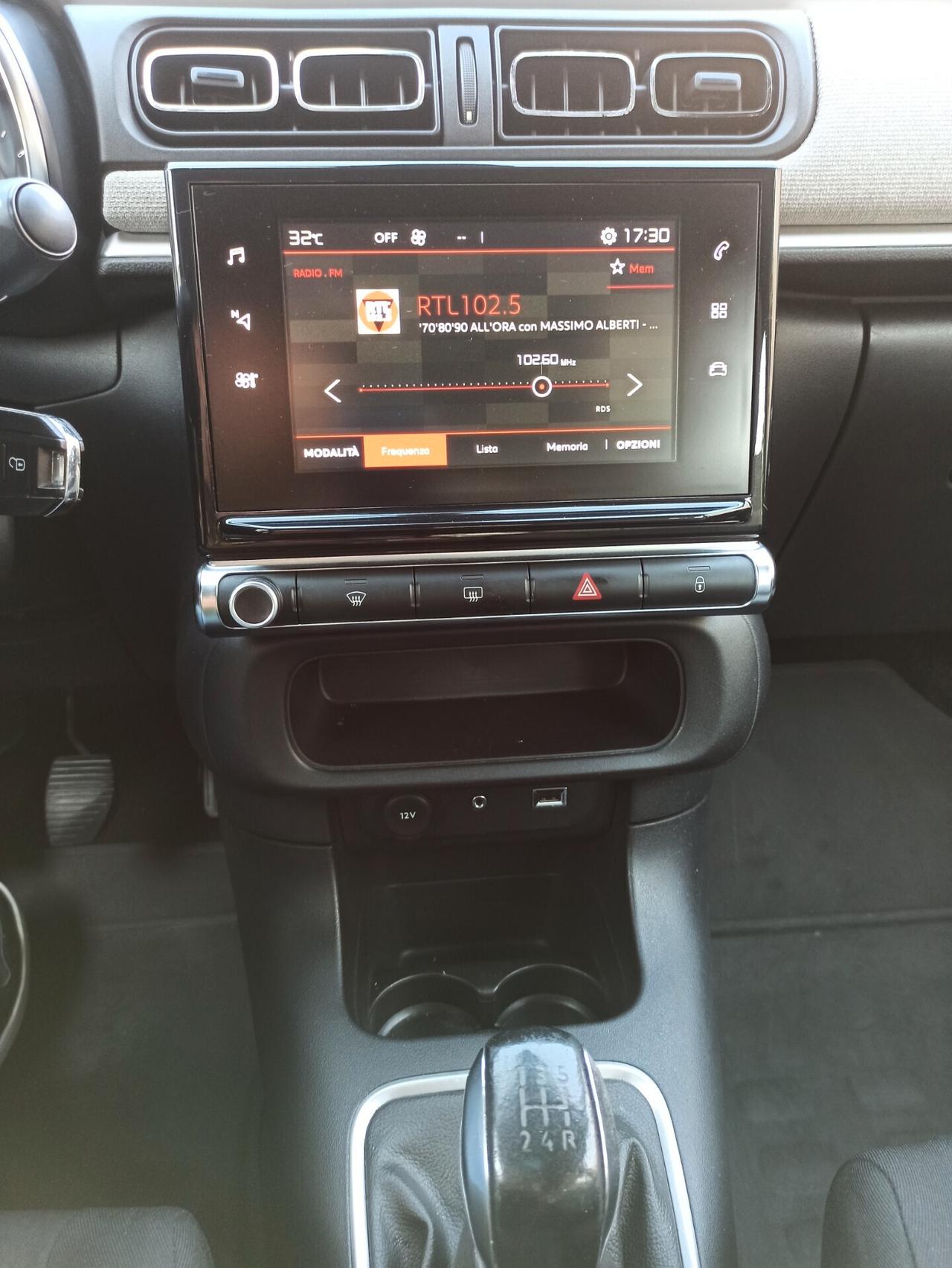 Citroen C3 PureTech 82 cv Shine Benzina