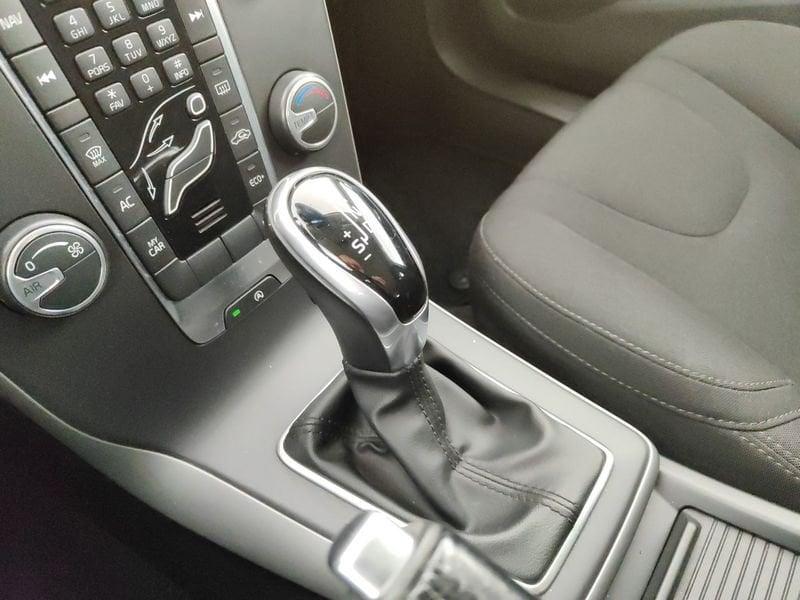 Volvo V40 D2 Geartronic Business