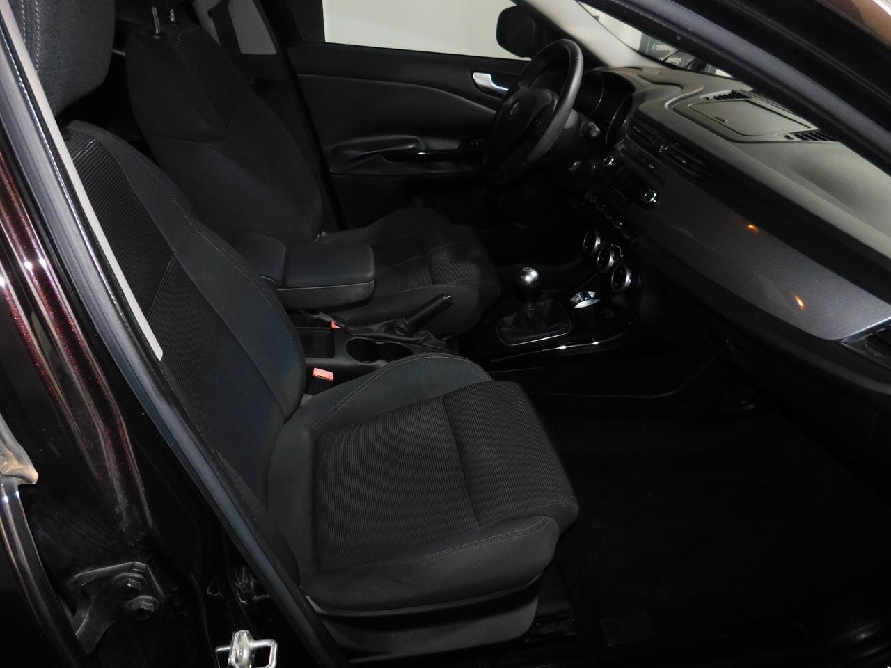 Alfa Romeo Giulietta 1.4 Turbo 120 CV GPL Distinctive