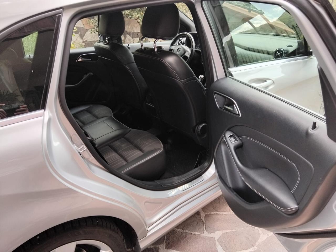 Mercedes-benz B 180 CDI Premium