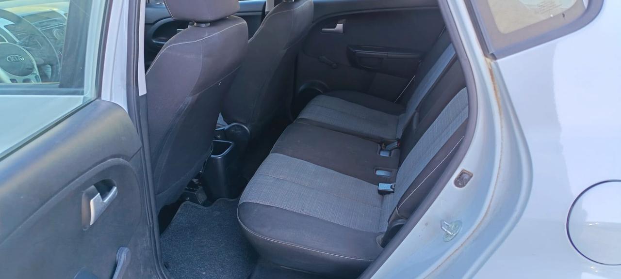 Kia Venga 1.4 CRDi 90CV Active