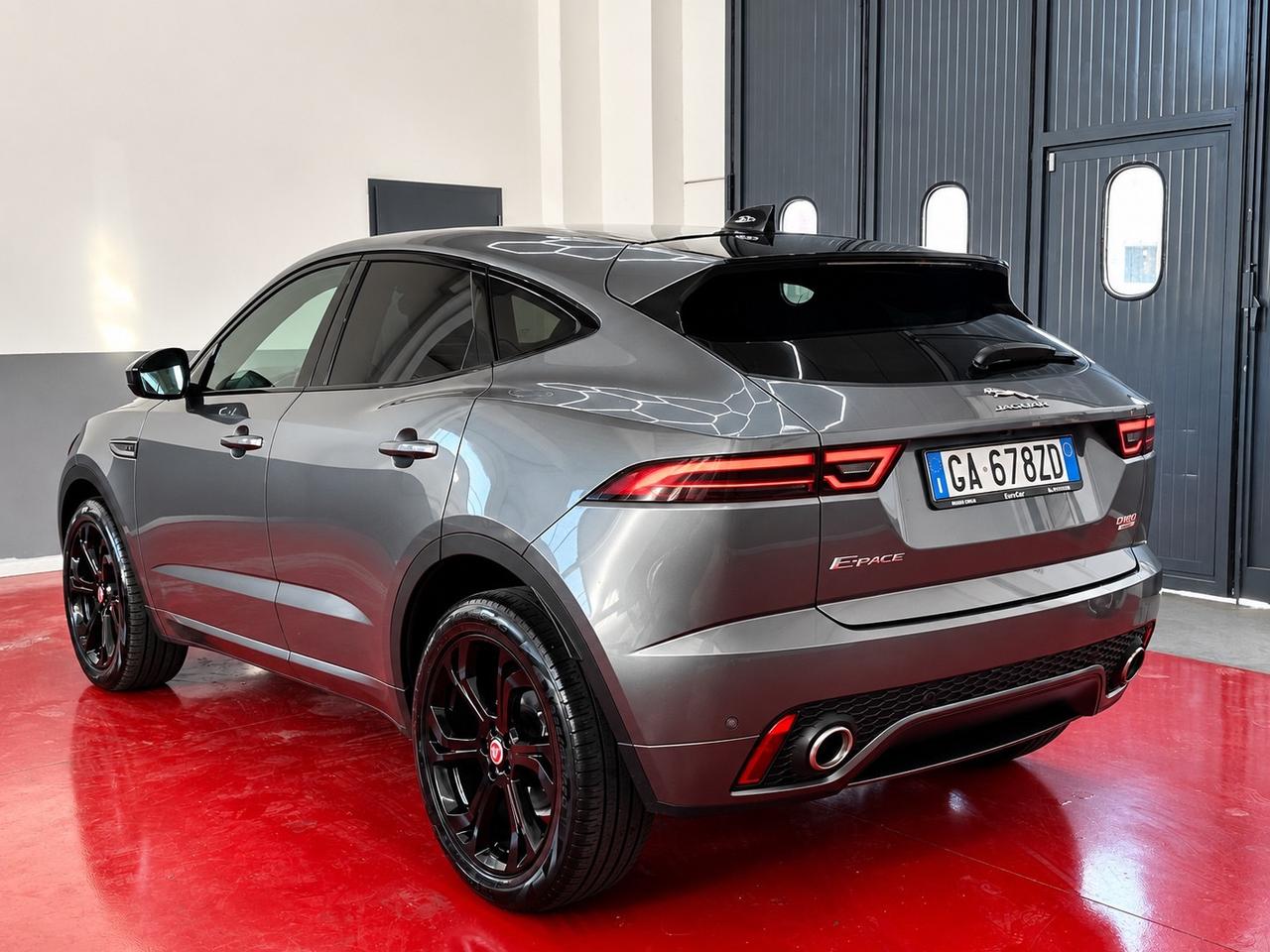 Jaguar E-Pace 2.0D 180CV AWD R-Dynamic