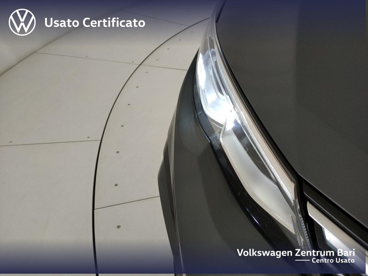 Volkswagen Golf 1.5 etsi evo r-line 130cv dsg