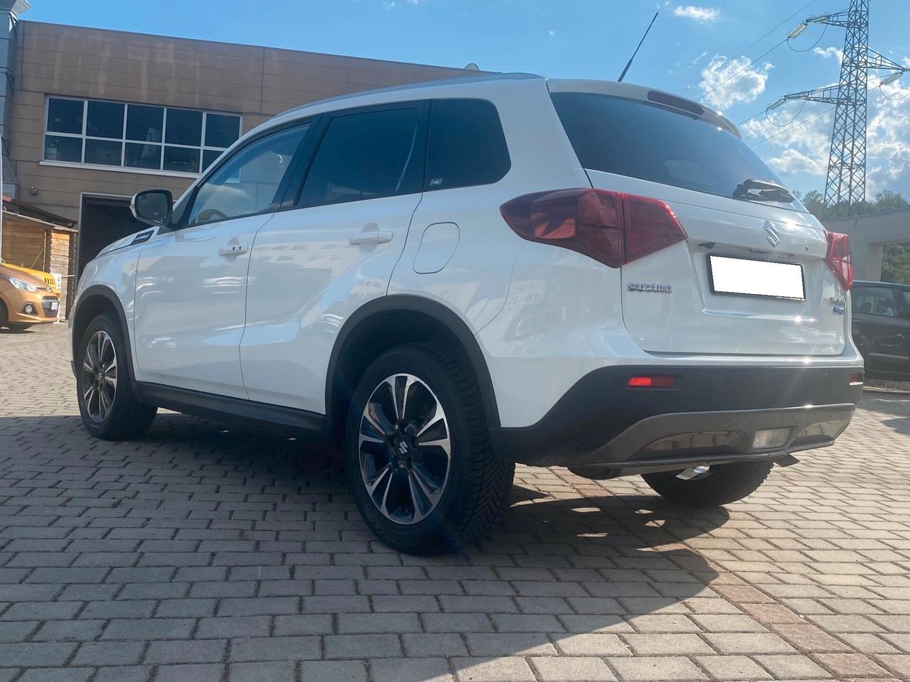 Suzuki Vitara 1.4 Hybrid Top