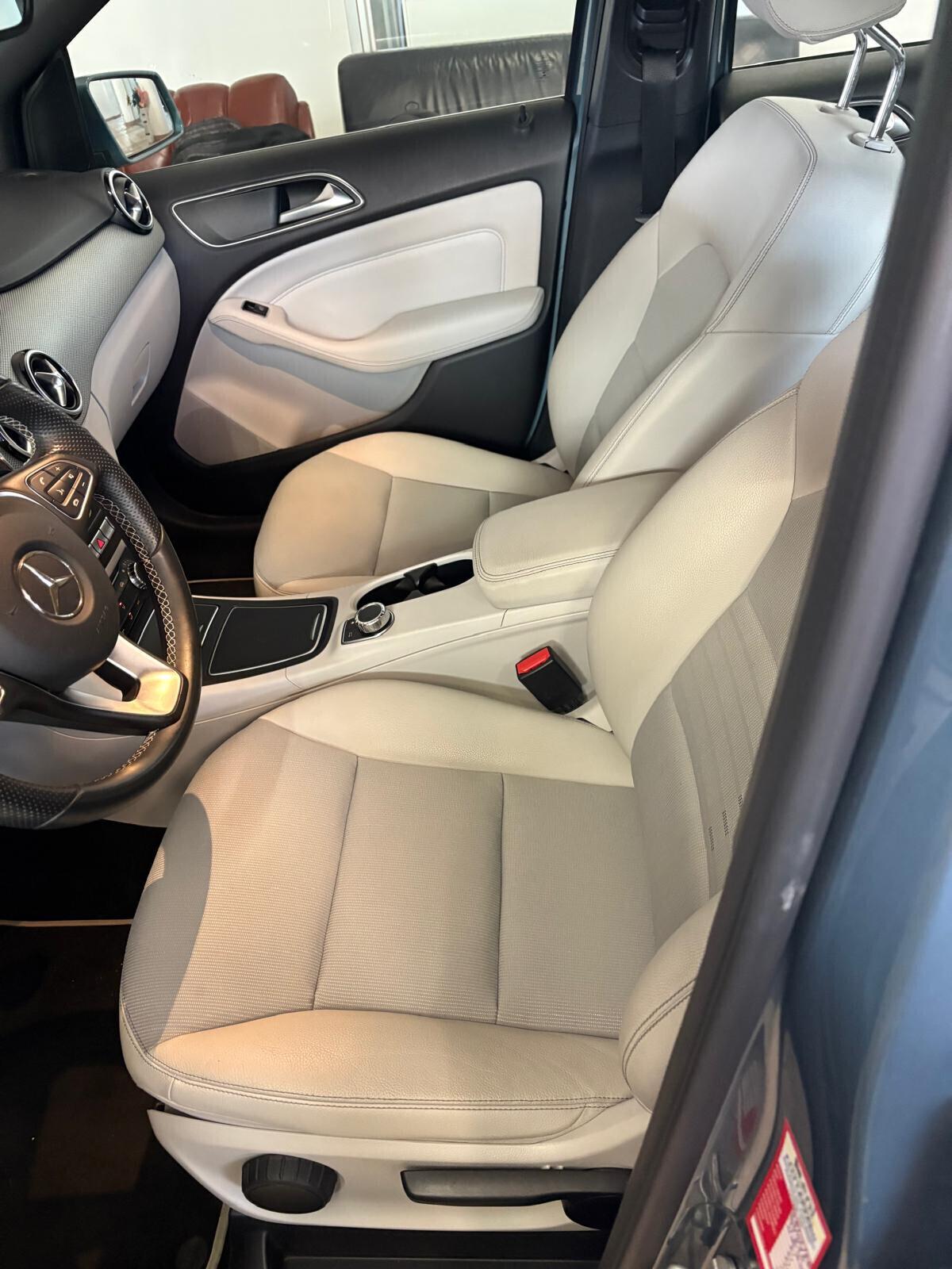 Mercedes-benz B 200 d Automatic 4Matic Premium