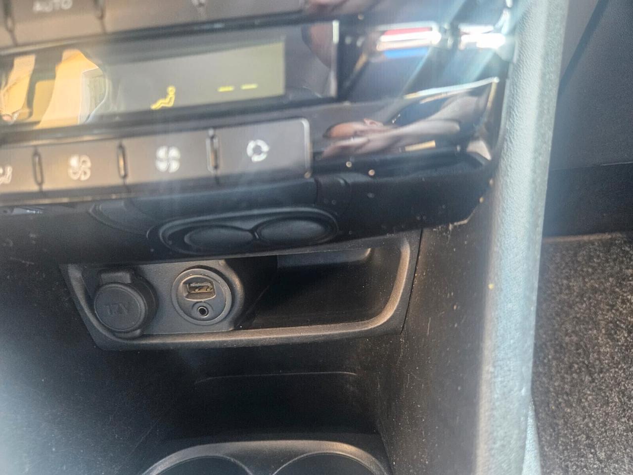 Peugeot 208 BlueHDi 120 GT Line 2016