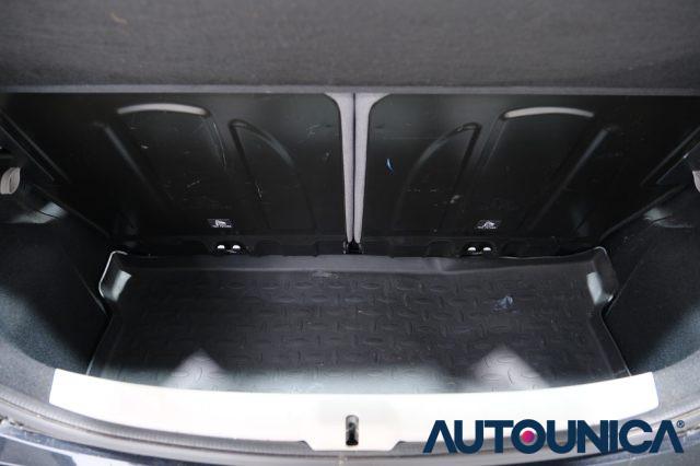 TOYOTA Aygo 1.0 VVT-I 72 CV 5 PORTE CONNECT NEOPATENTATI