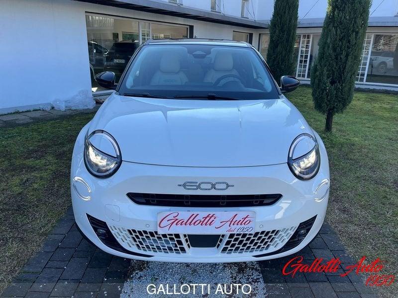 FIAT 600 1.2 Hybrid 110cv La Prima