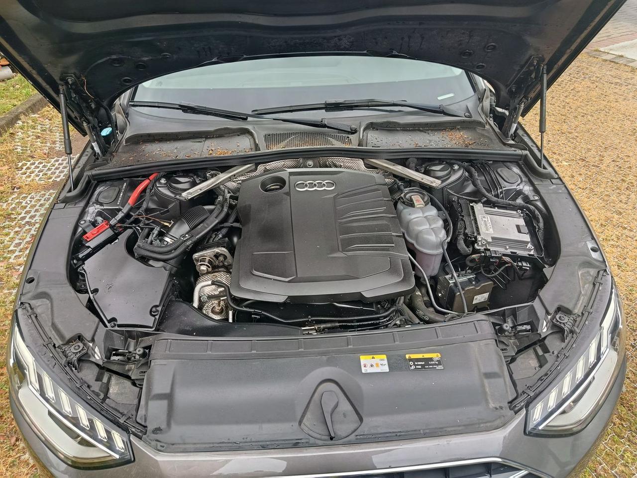 Audi A4 Business Advanced 2.0 35 TDI MHEV #10442