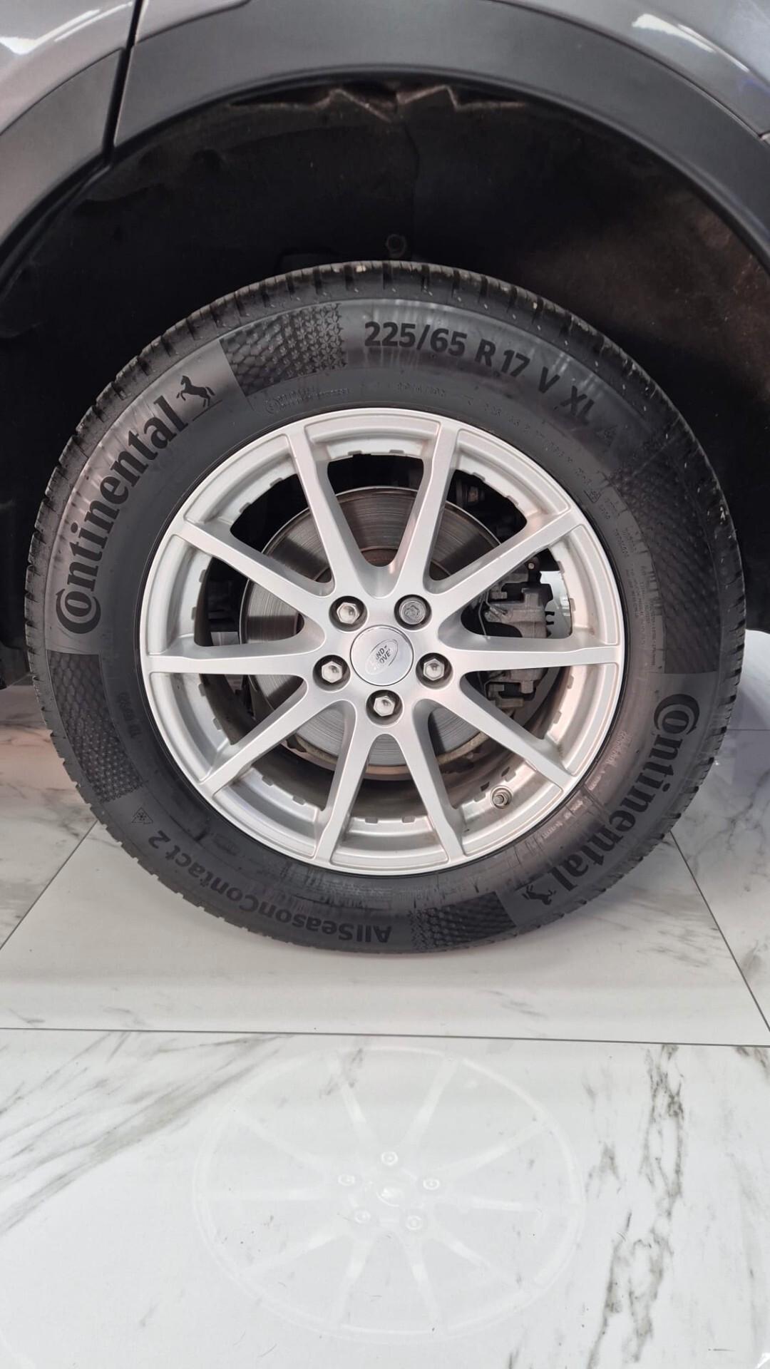 Land Rover Discovery Sport 2.0 TD4 180 CV HSE Luxury