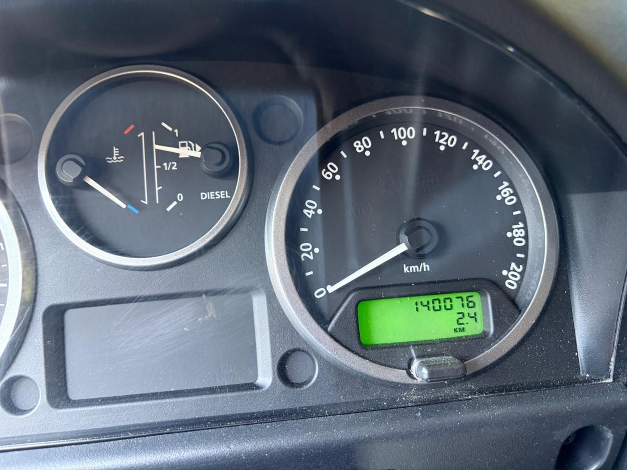 Land Rover Defender 110 2.4 TD4 CrewCab S