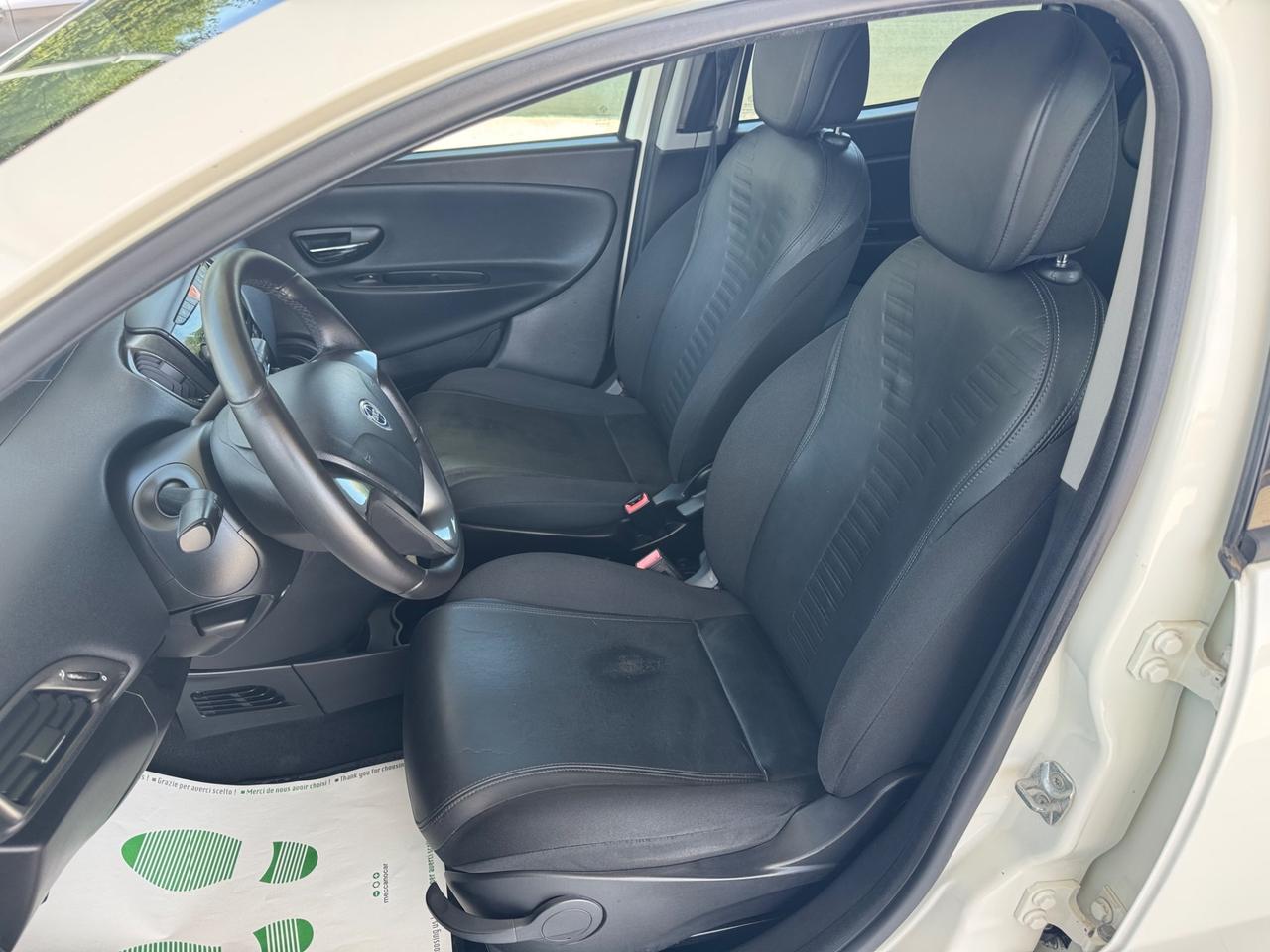 Lancia Ypsilon 1.3 MJT 16V 95 CV 5 porte S&S Platinum