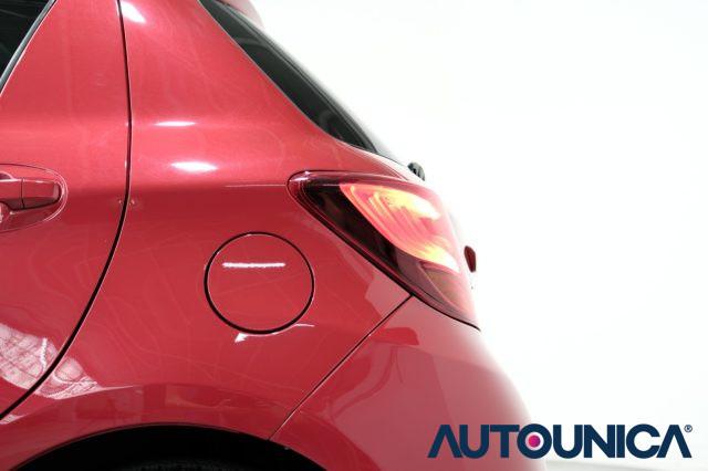 TOYOTA Yaris 1.5 HYBRID 5 PORTE STYLE NEOPATENTATI