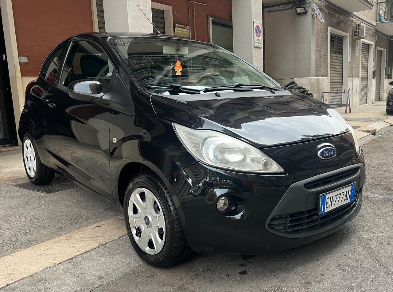 Ford Ka 1.3 TDCi 75CV Titanium cDPF