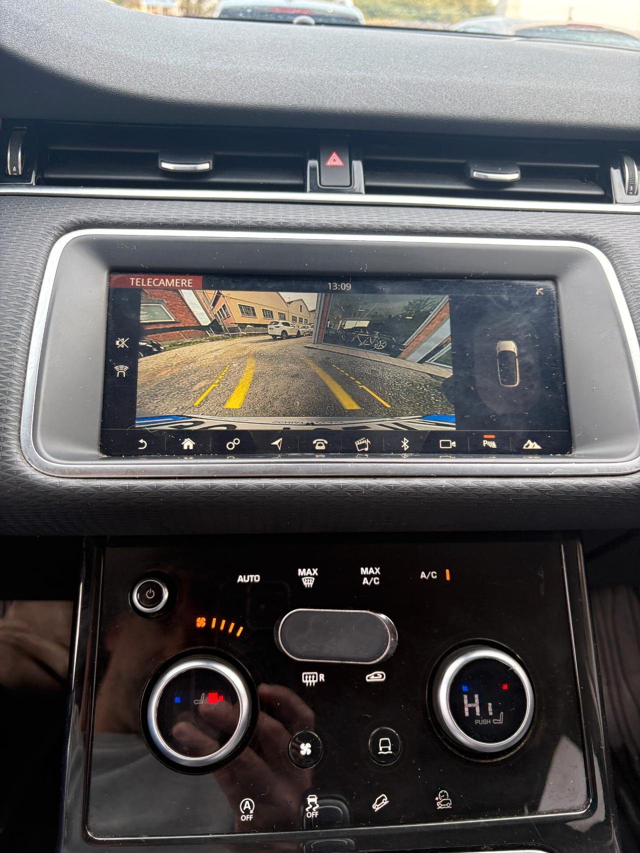 Land Rover R.R Evoque 2.0 Ibrido AWD Autocaro -Unico Prop