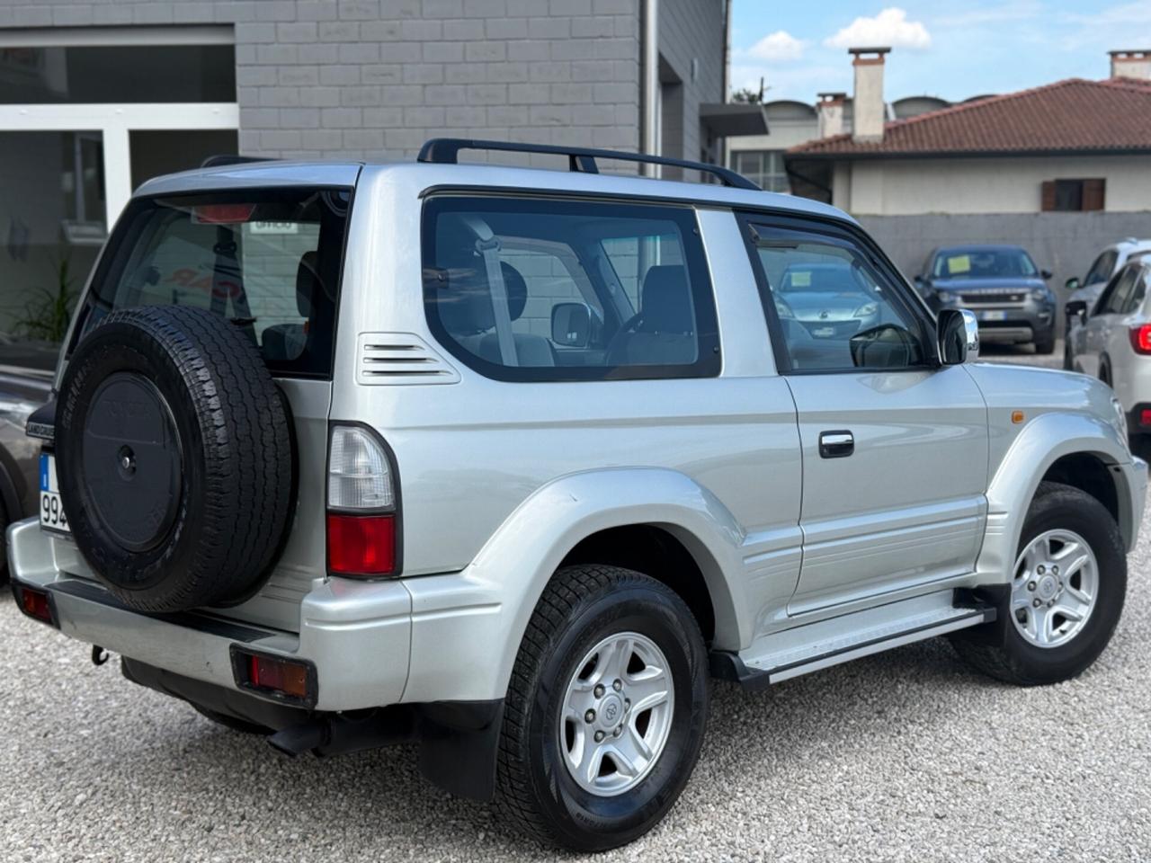 Toyota Land Cruiser 3.0 Tdi D-4D cat 3 porte RUGGINE