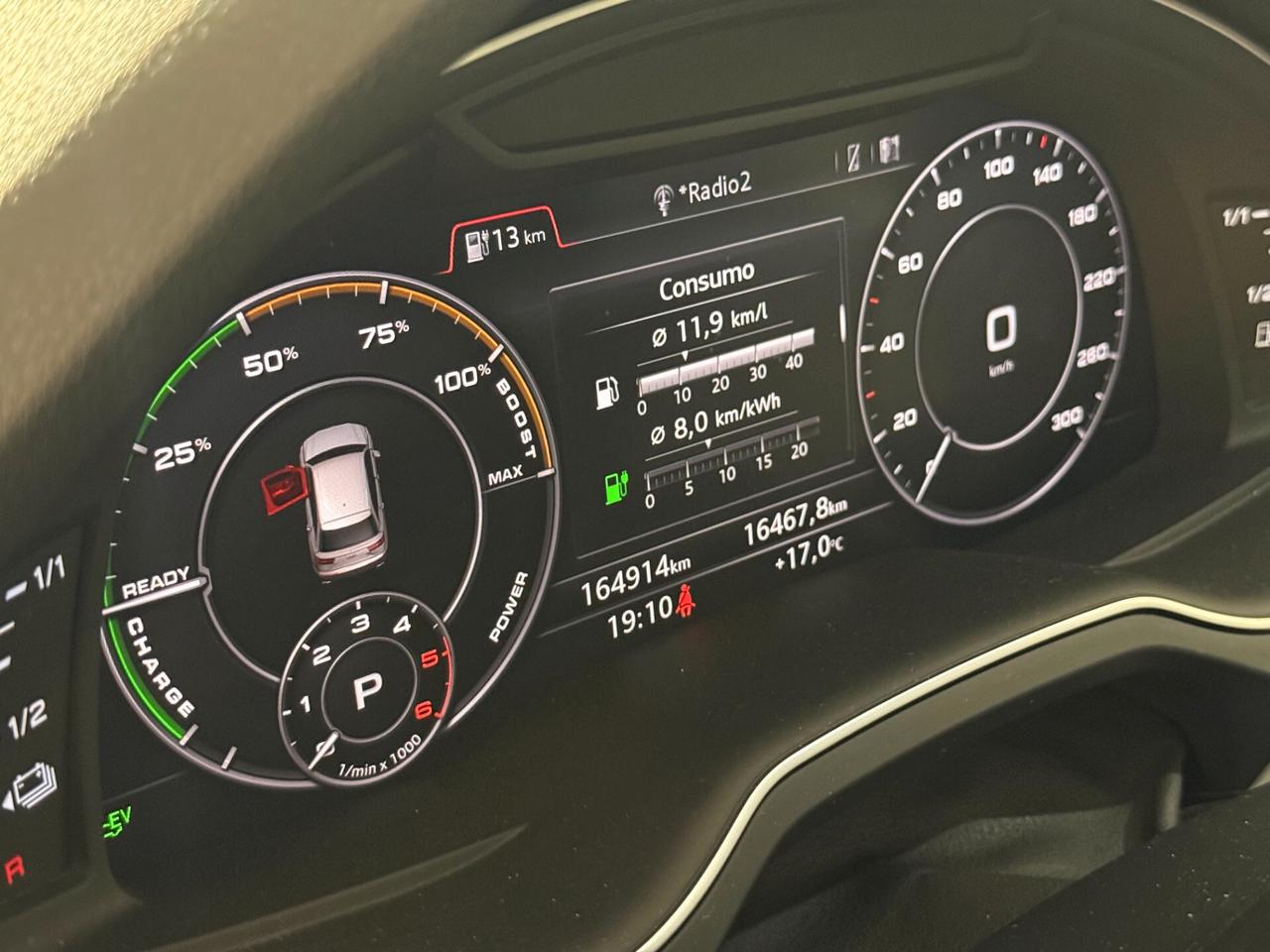 Audi Q7 e-tron 3.0 TDI quattro tiptronic Business Plus