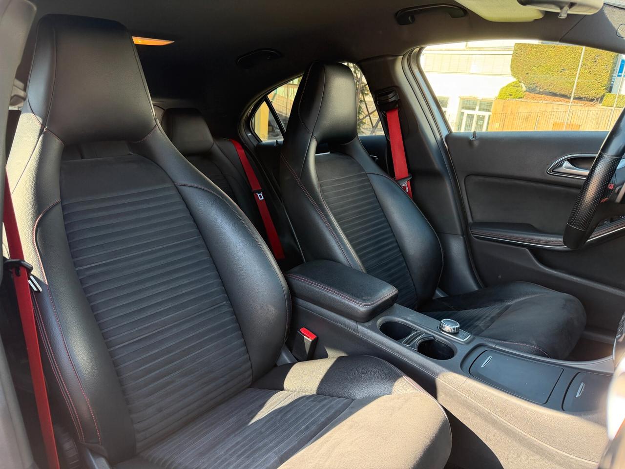 Mercedes-benz A 250 BlueEFFICIENCY Premium