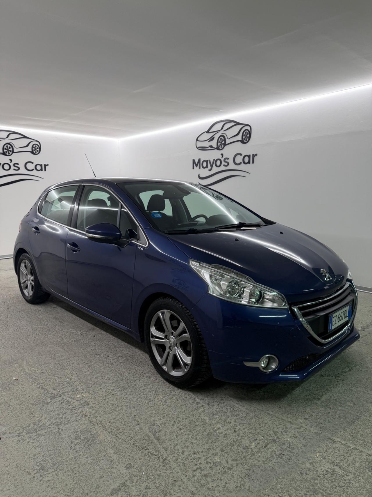 PEUGEOT 208 (anno 2015)