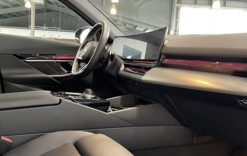 BMW Serie 5 520d sDrive M Sport Tetto Gancio Adaptive Led Pelle