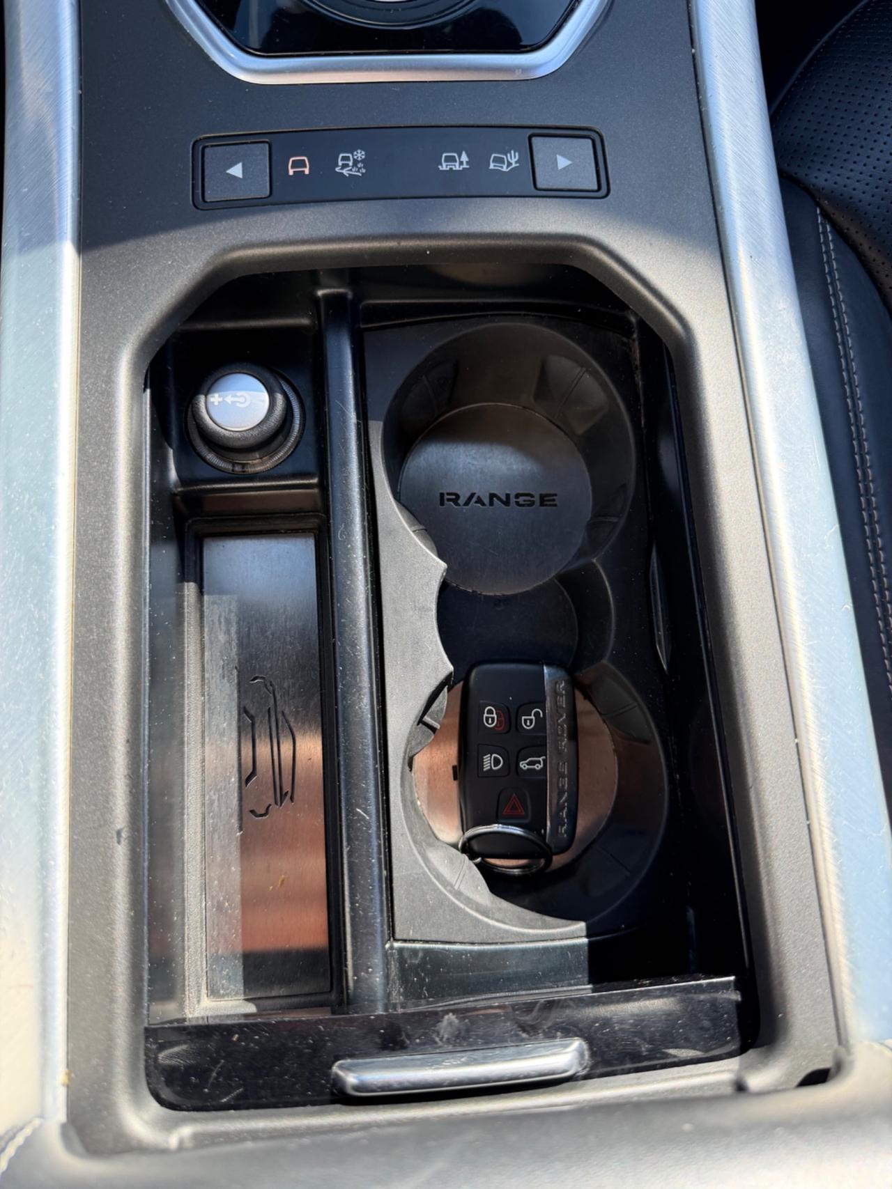 Land Rover Range Evoque 2.0 TD4 180 CV 5p. Autobiography