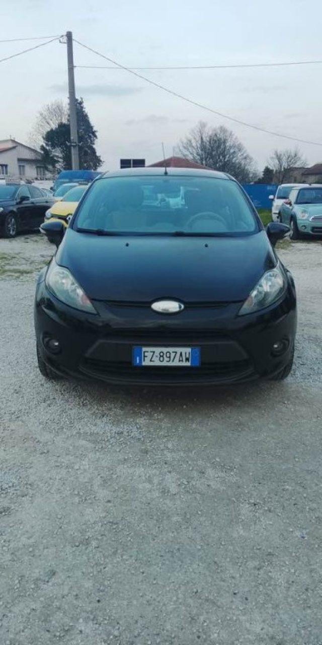 FORD Fiesta 1.4 5 porte Bz.- GPL Titanium
