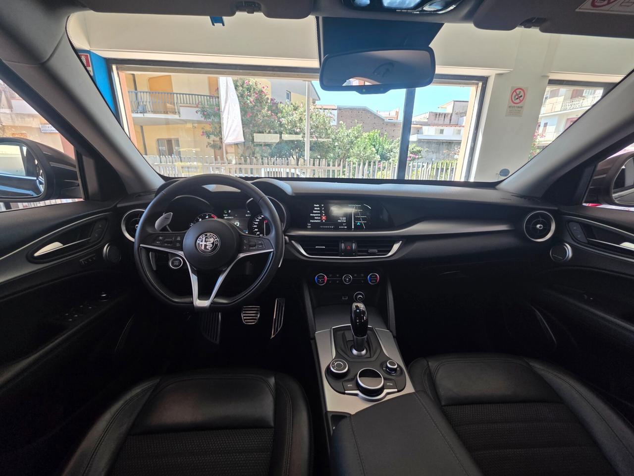 Alfa Romeo Stelvio 2.2 Turbodiesel 150 CV AT8 RWD Super