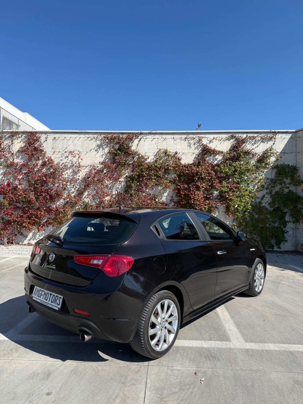 Alfa Romeo Giulietta 2.0 JTDm-2 150 CV Distinctive