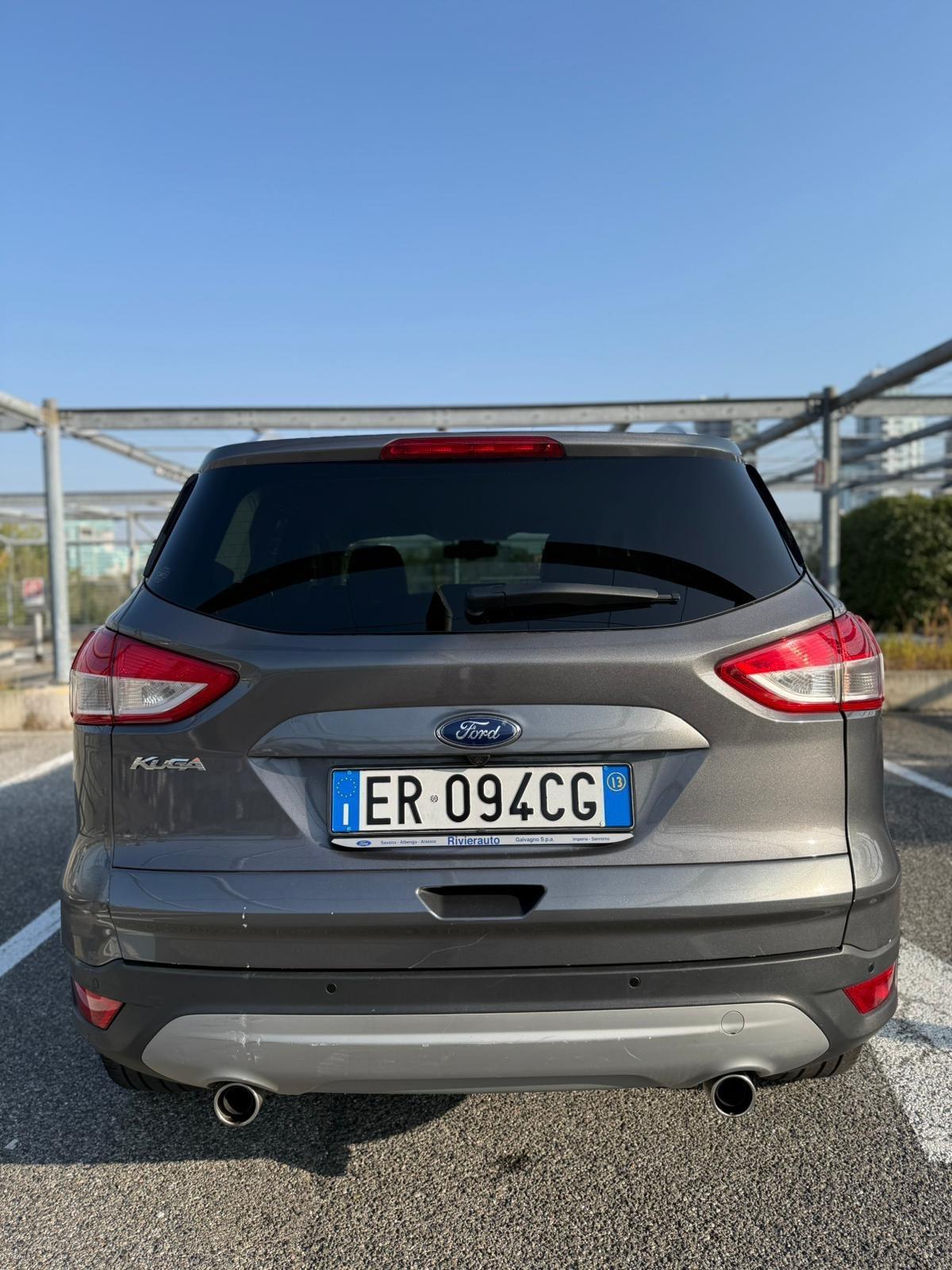 Ford Kuga 2.0 TDCI 140 CV 4WD Titanium