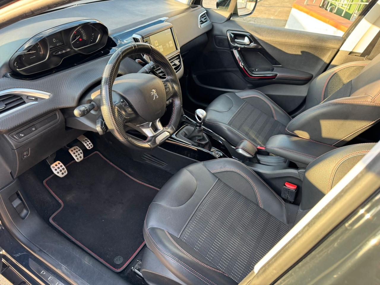 Peugeot 2008 BlueHDi 100 S&S GT Line