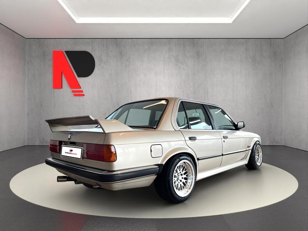 Bmw 318i 4 porte
