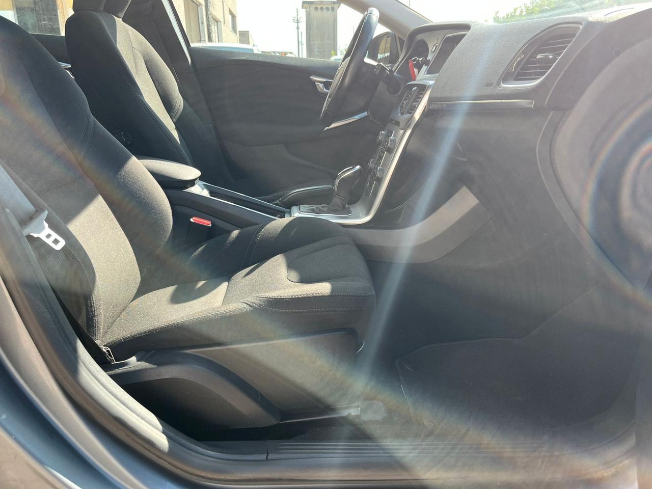 Volvo V40 Cross Country D2 Geartronic GANCIO DI TRAINO