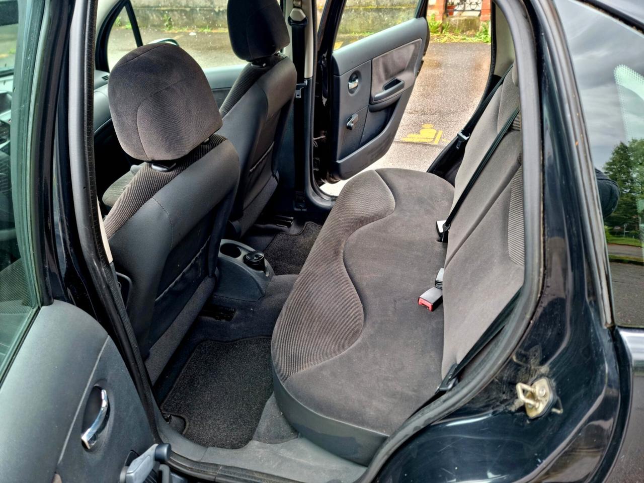 Citroen C3 1.1 Benz. ADATTA A NEOPATENTATI