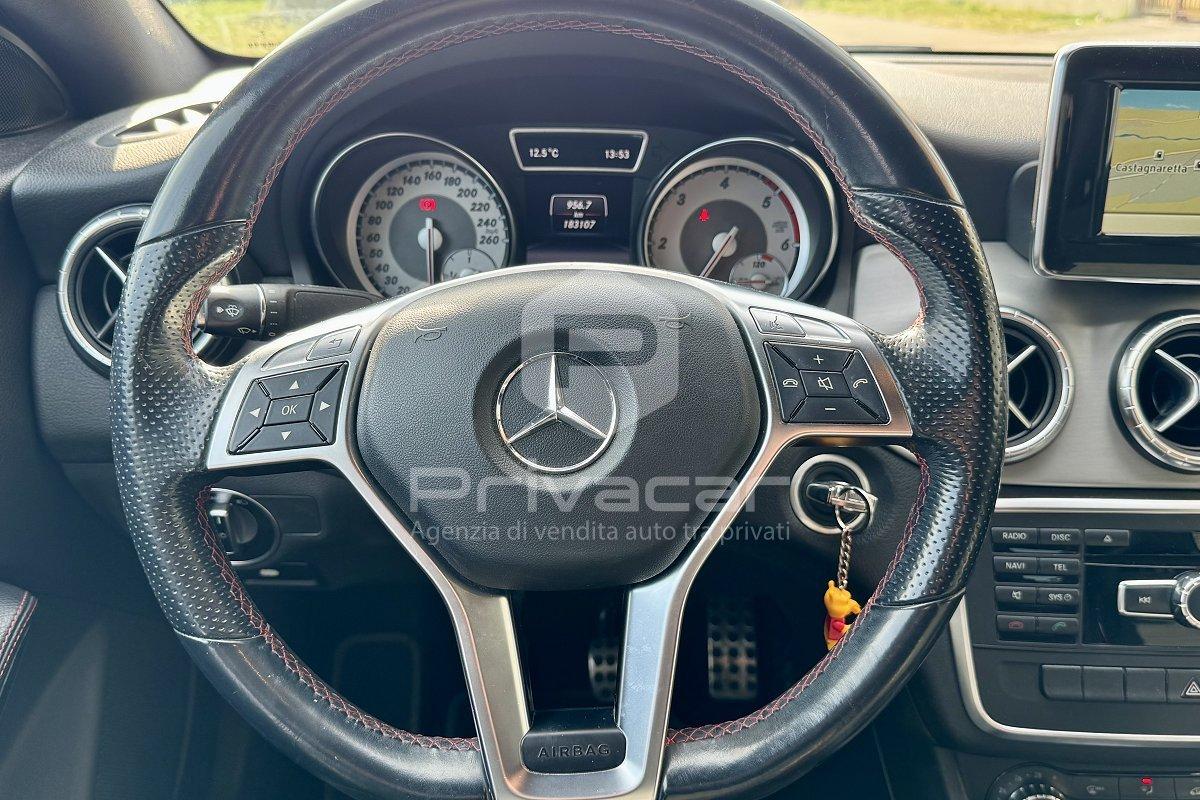 MERCEDES CLA 200 CDI Premium