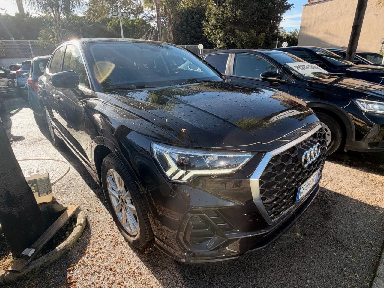 Audi Q3 SPB 45 TFSI e S tronic Business Plus