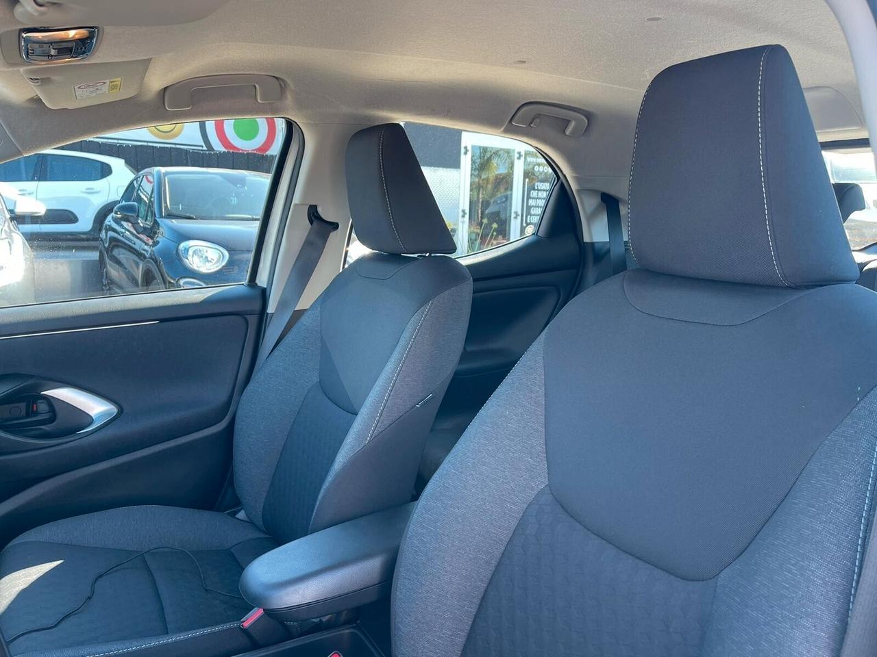 Toyota Yaris 1.5 Hybrid 5 porte Lounge