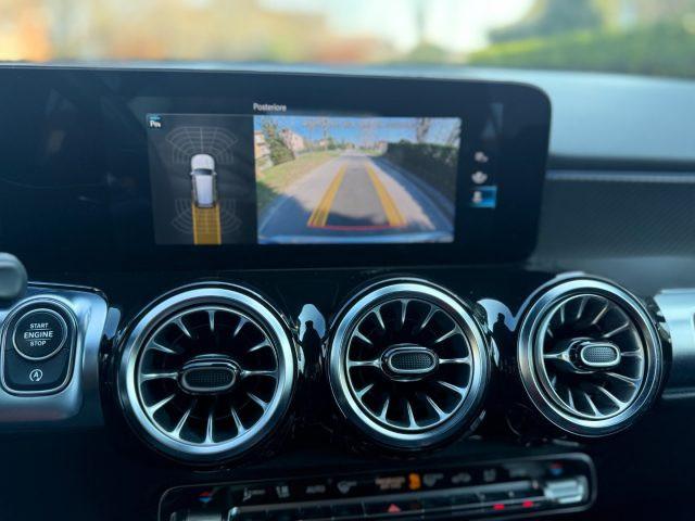 MERCEDES-BENZ GLB 200 d Automatic Premium IVA ESPOSTA