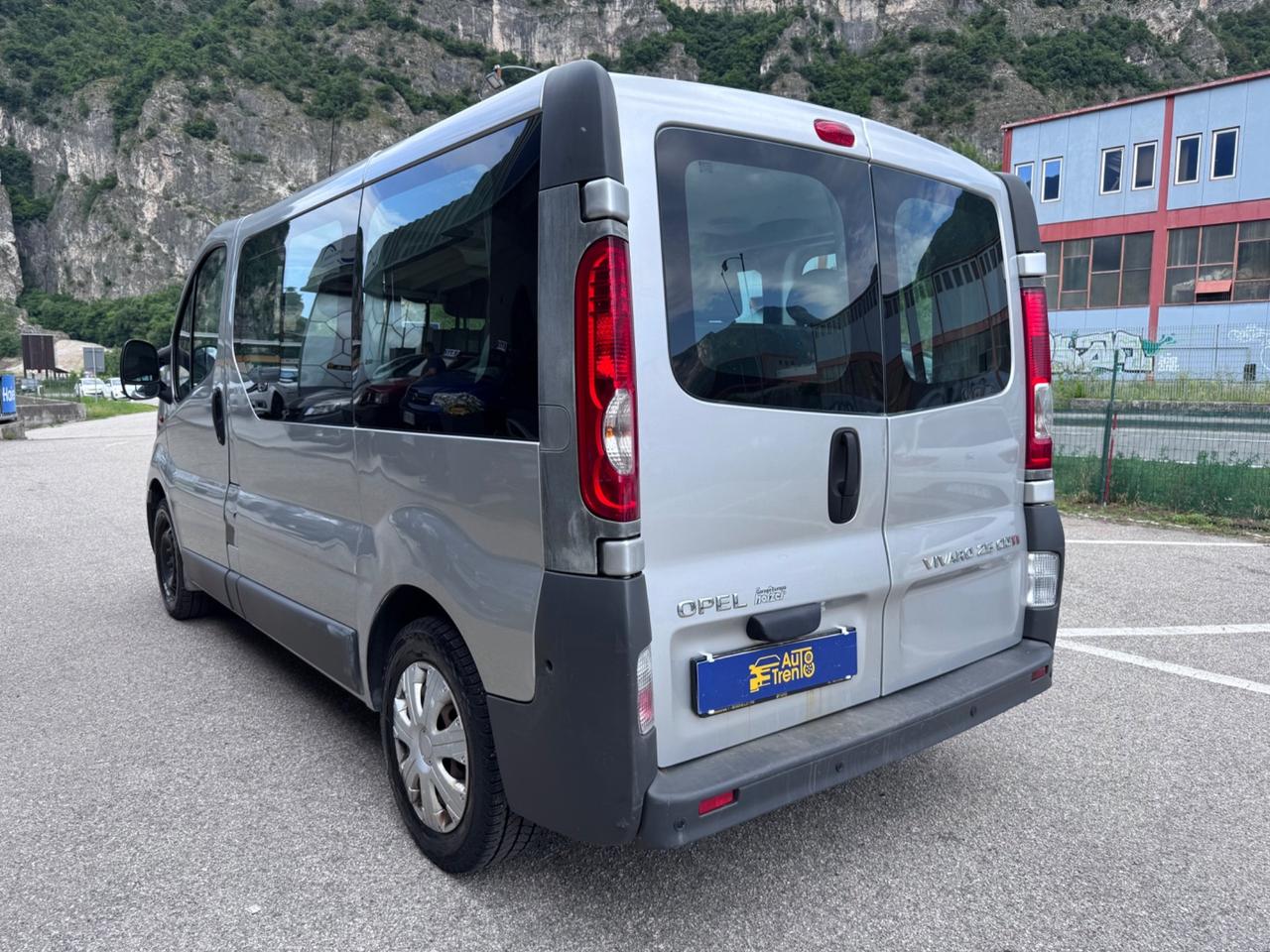 Opel Vivaro 27 2.5 CDTI PC-TN Combi 9 posti Fap